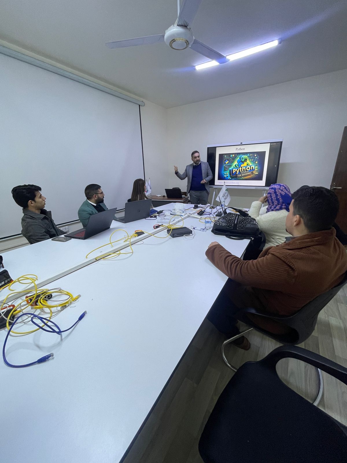  AIK-101 مدخل الى الذكاء الاصطناعي 